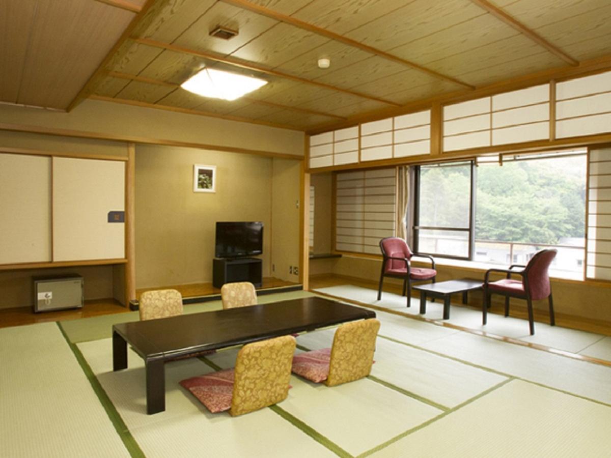 Izu Nagaoka Kinjokan Izunokuni Eksteriør billede